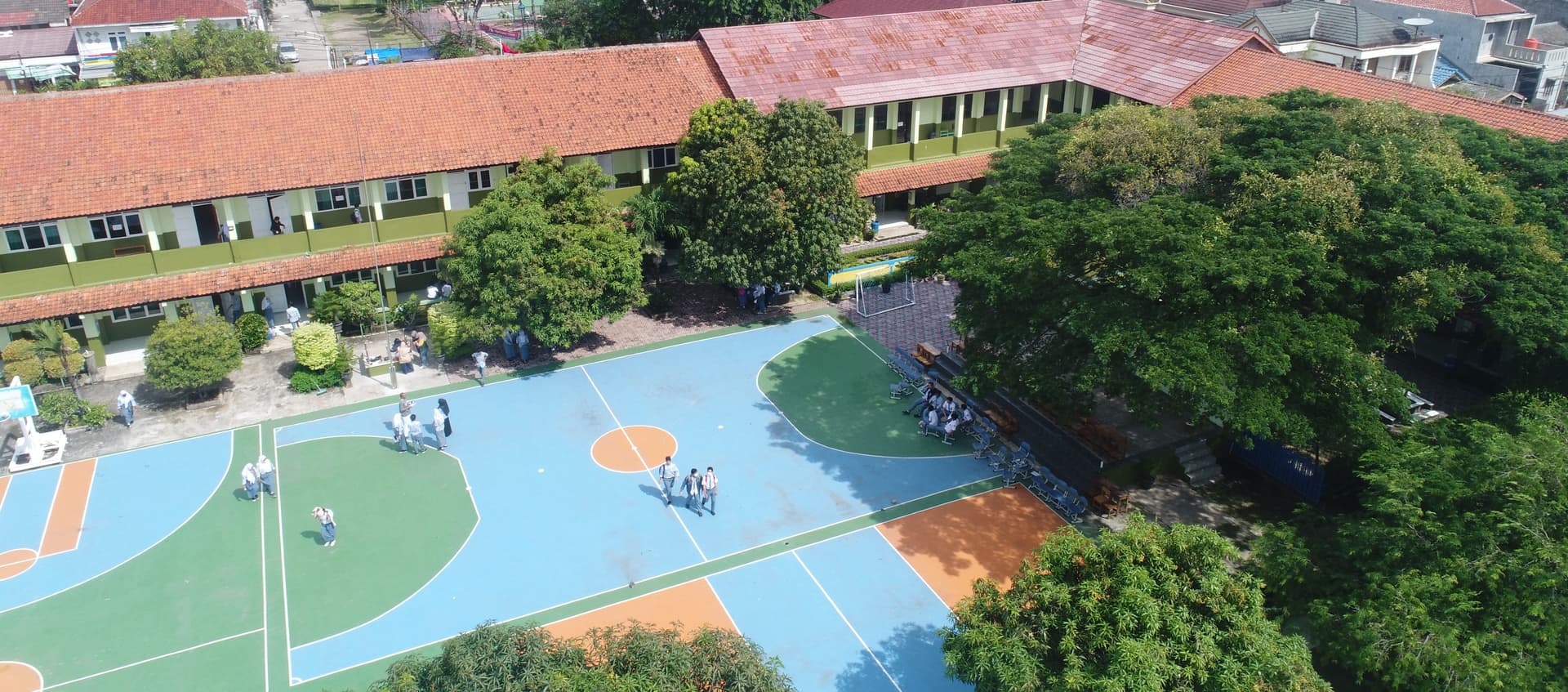 Background SMAN 10 Kota Bekasi